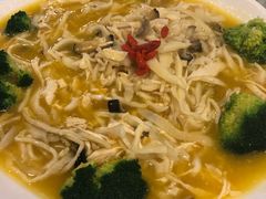 -梧桐树下(云锦世家店)
