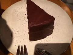 -Wagas沃歌斯(百盛优客店)