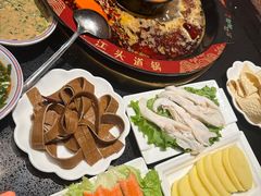 -三江两海老火锅(北京首店)