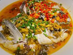 剁椒鱼头大份-炊烟小炒黄牛肉(东庆街店)