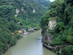 -三游洞