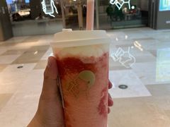芝芝莓莓-喜茶(杭州滨江宝龙店)