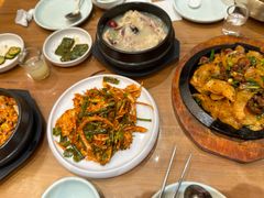 -长寿参鸡汤(朝韩风情街店)