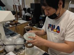 -白鹅咖啡(金城花园店)