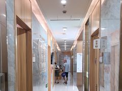 -上海仁爱医院口腔科 · 种植