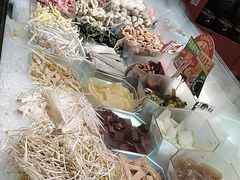 -成都你六姐·牛肉冒菜·麻辣香锅(长泰广场店)