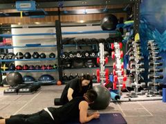 -银吉姆健身(恒隆馆)