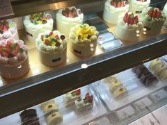 -花花卷卷·鲜食蛋糕(静安久光百货店)