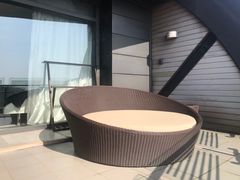 -上海滴水湖皇冠假日酒店