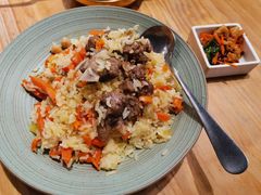 羊肉抓饭-塔哈尔·新疆盛宴(城西银泰店)