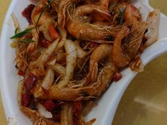 -覃记海鲜美食餐厅