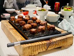 -臻享私人定制餐厅(黎明西路店)