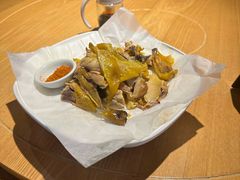 -头上红煨盐鸡·非遗院子餐厅