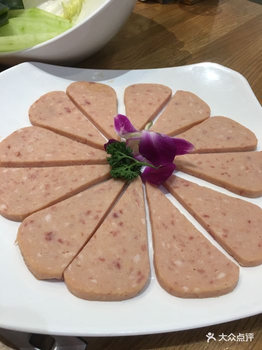 吾锅料理重庆牛油火锅(荟聚中心店)梅林午餐肉图片 - 第1张