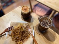 -C.Y Cafe