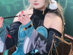 -米游妙妙屋cosplay换装自拍摄影体验馆