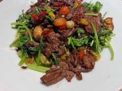 小炒黄牛肉-广东道至正餐厅(区庄店)