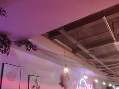 -樱花里音乐餐吧·牛扒椰子鸡(东圃店)