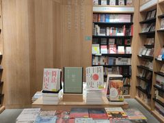 -覔书店(壹方城店)