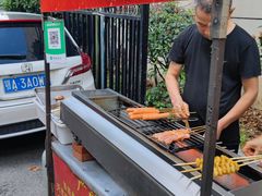 -崇仁路(地铁站)