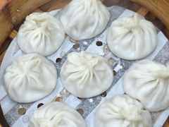 -莱莱小笼·乔艾