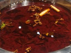 -肖肖酸萝卜鱼火锅(总店)