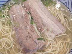 枫镇大肉面-朱洪元苏式面馆(绿宝广场店)