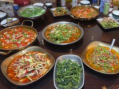 -三叔特色自贡菜(中海国际店)