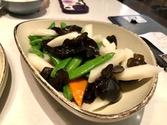 -鑫嘉汇购物中心