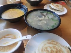 -秦香阁·西北家常菜(徐汇日月光中心店)