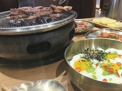 -青瓦餐厅·生鱼片·韩园烤肉(西塔店)