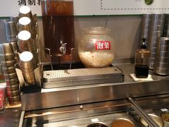 -成都你六姐·牛肉冒菜(上海环宇荟店)