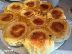 韭菜炉包-郑庄脂渣海鲜楼(九水路店)