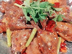 -艳阳天·非遗楚菜(武汉客厅店)