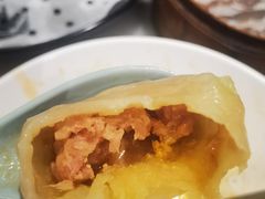 蟹粉灌汤包-京城小江南·北京烤鸭·江南土菜·白鱼(中关村店)