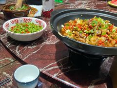 -三湘四水正宗湘菜(君峰路店)