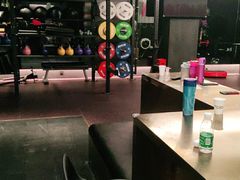 -TOP健身私教工作室(侨香店)