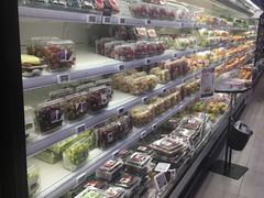 -盒马鲜生(红莲店)