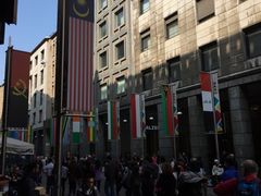 -文艺复兴百货(米兰大教堂广场店)