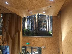 -新华里咖啡书吧(新华书店小寨店)