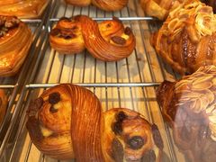 -VERIE BAKEHOUSE