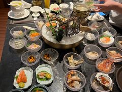 -半岛翡丽海鲜自助餐厅(观风亭店)