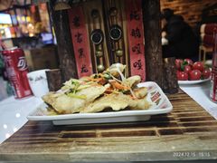 -哈尔滨烧烤·山河村铁锅炖(交大店)