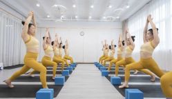 -亚太瑜伽普拉提学院