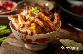Corn-braised Chicken Feet
