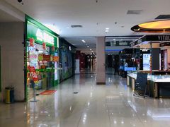 -大摩华尔街生活广场