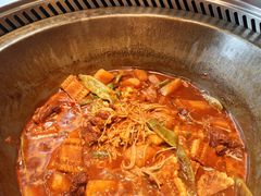 -山河屯铁锅炖鲜鹅·东北菜(开发区一店)
