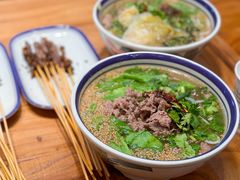 -云阿蛮云南生烫牛肉米线(奉贤路店)