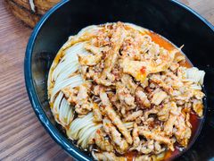 麻酱拌面加辣肉-万寿斋(山阴路店)