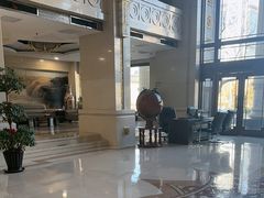 -碧中海汤泉汗蒸酒店